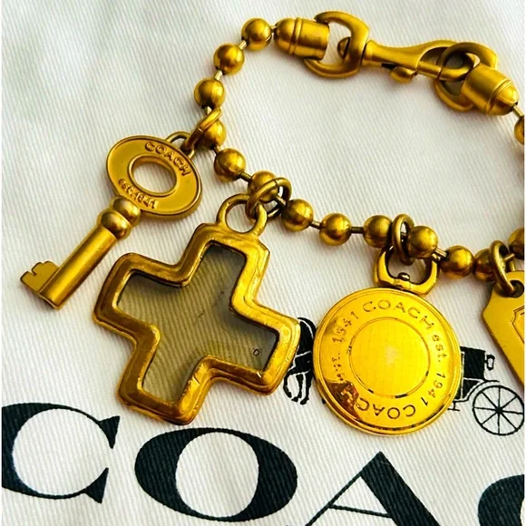 💰SOLD💰Vintage Coach 1941 Charm Bracelet - Picture 3 of 15